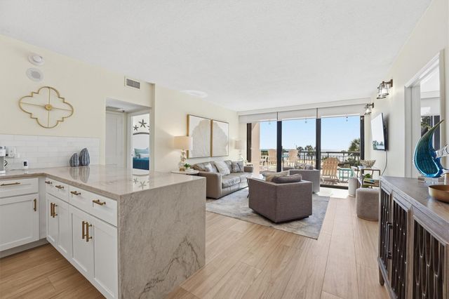 5220 Seawall Boulevard 338, Galveston, TX 77551