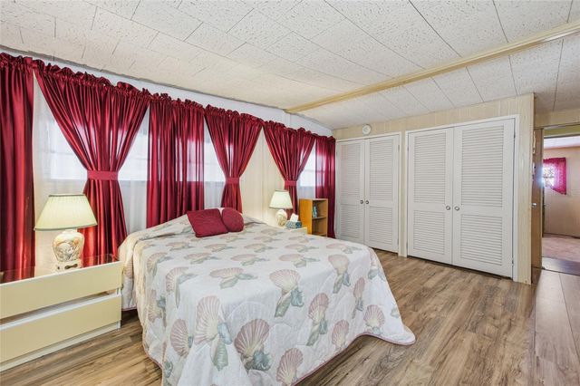 3896 PICCIOLA ROAD 411, Fruitland Park, FL 34731