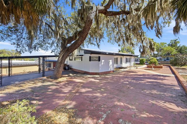 3896 PICCIOLA ROAD 411, Fruitland Park, FL 34731