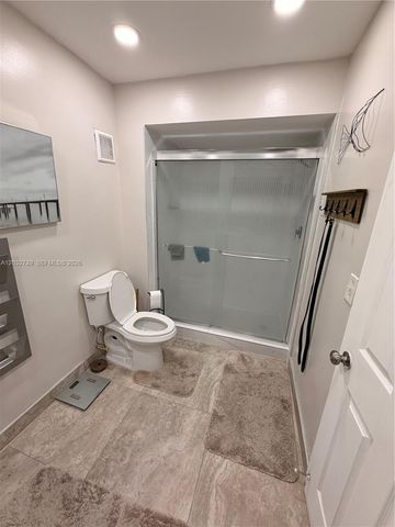 20451 NE 10th Pl 20451, Miami, FL 33179