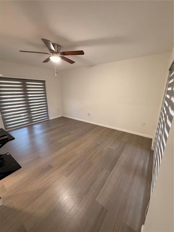20451 NE 10th Pl 20451, Miami, FL 33179