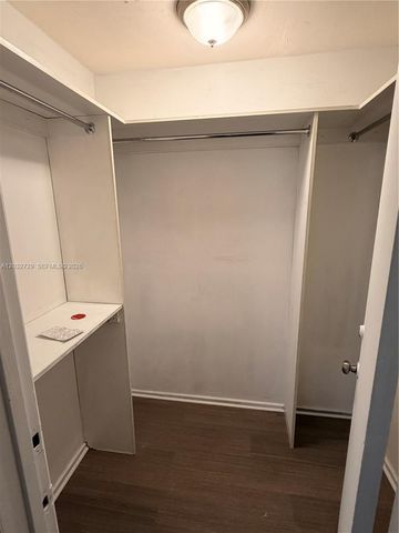 20451 NE 10th Pl 20451, Miami, FL 33179