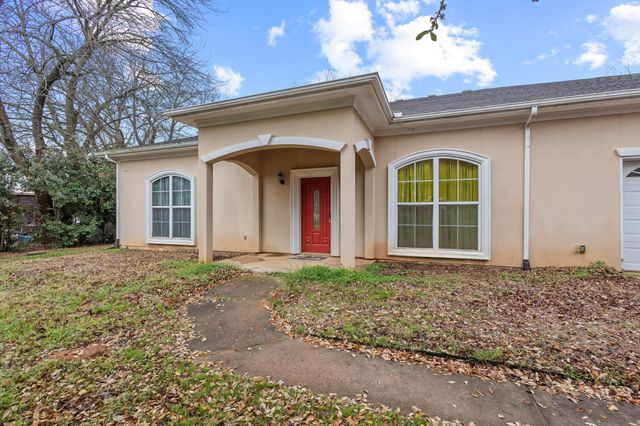 131 Pecan Place Lane, Pottsboro, TX 75076