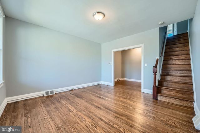 1030 N LUZERNE AVE, Baltimore, MD 21205