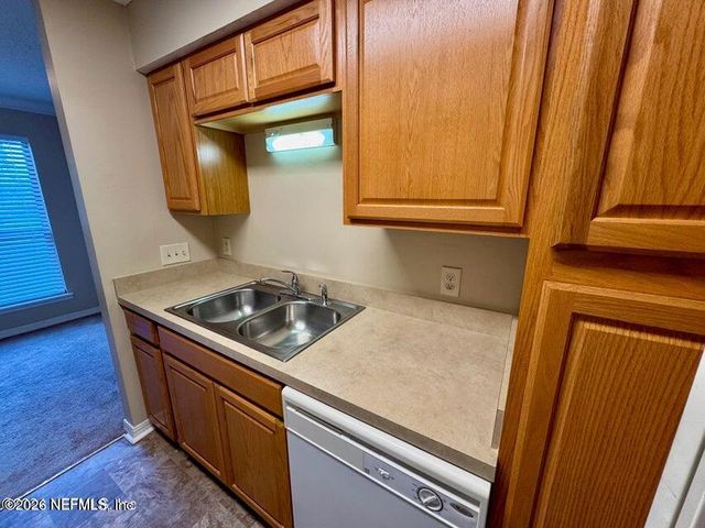 10200 BELLE RIVE Boulevard 176, Jacksonville, FL 32256