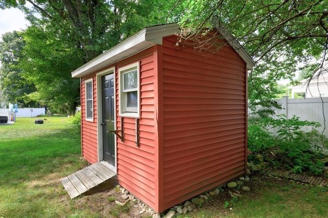 3 Ireta Road, Shrewsbury, MA 01545