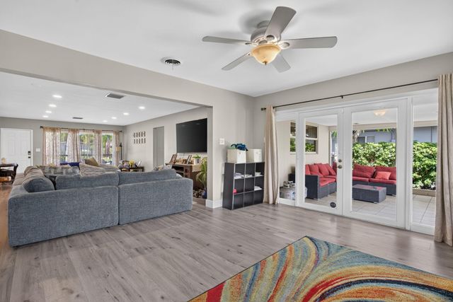 2520 SE 5TH Street, Pompano Beach, FL 33062
