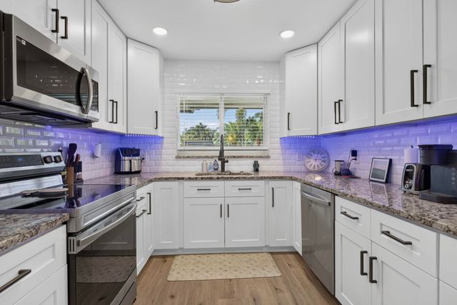2520 SE 5TH Street, Pompano Beach, FL 33062