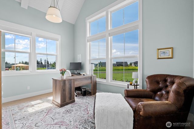 6624 233rd Avenue E, Buckley, WA 98321