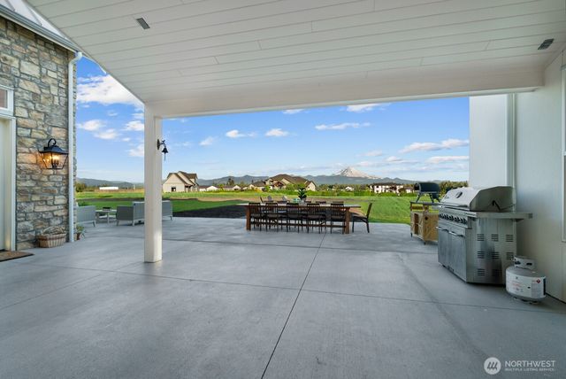 6624 233rd Avenue E, Buckley, WA 98321