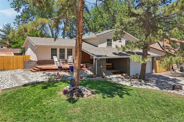 5873 W Maplewood Drive, Littleton, CO 80123
