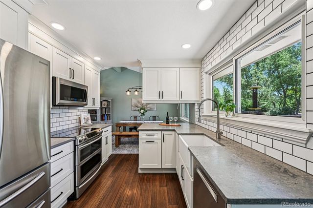 5873 W Maplewood Drive, Littleton, CO 80123