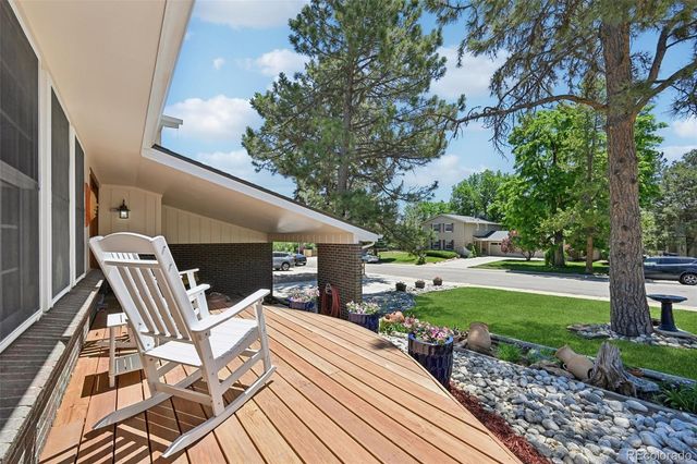 5873 W Maplewood Drive, Littleton, CO 80123
