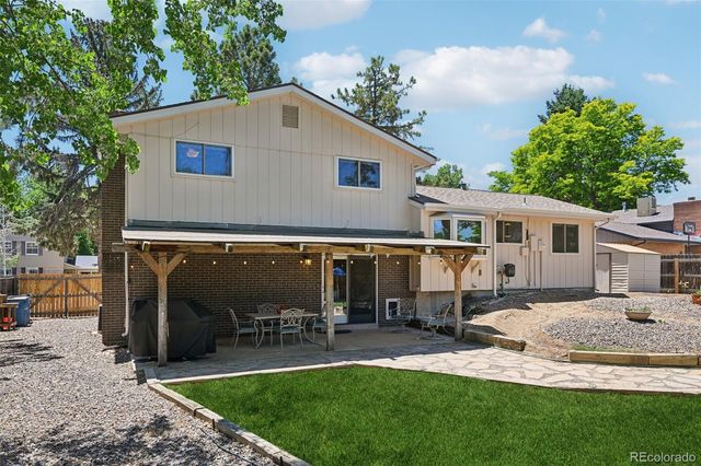 5873 W Maplewood Drive, Littleton, CO 80123