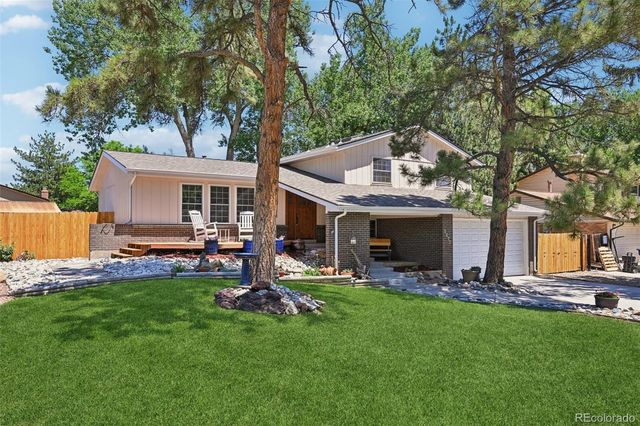 5873 W Maplewood Drive, Littleton, CO 80123