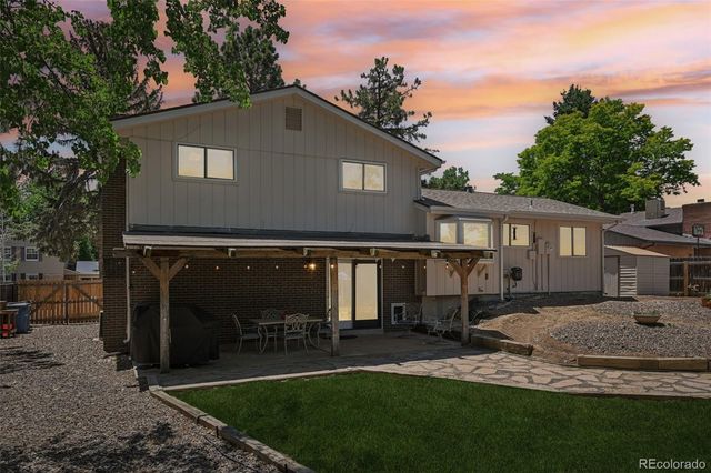 5873 W Maplewood Drive, Littleton, CO 80123
