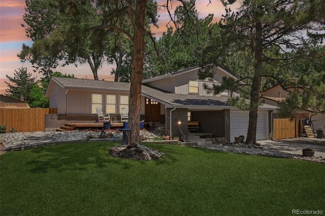 5873 W Maplewood Drive, Littleton, CO 80123