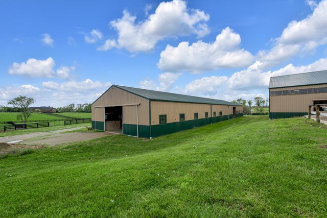 3200 Fishers Mill Road, Midway, KY 40347