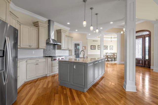 3200 Fishers Mill Road, Midway, KY 40347