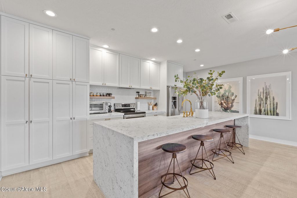 4732 S ARROW POINT DR, #304, Harrison, ID 83833 photo 10