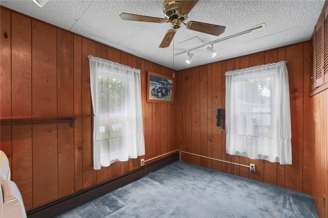 64 Crest Avenue, Warwick, RI 02886