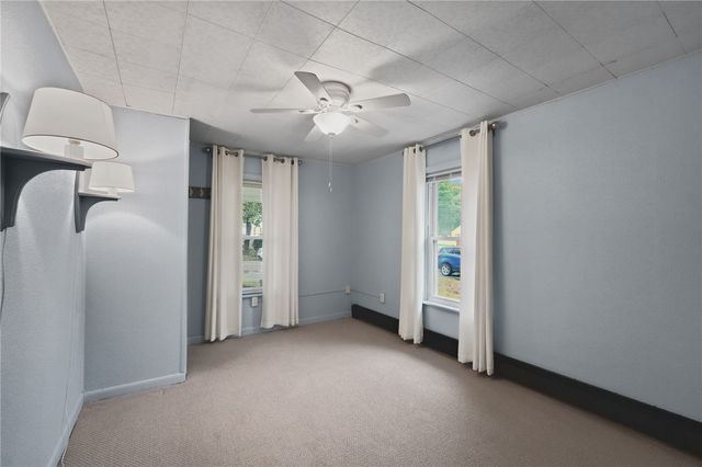 64 Crest Avenue, Warwick, RI 02886