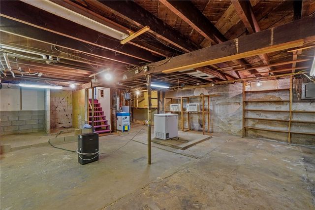 64 Crest Avenue, Warwick, RI 02886