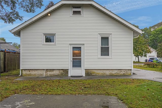 64 Crest Avenue, Warwick, RI 02886