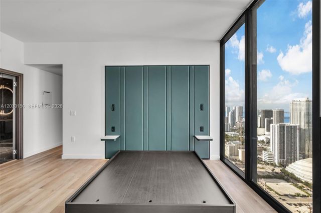 20 NE 11th St 5102, Miami, FL 33132