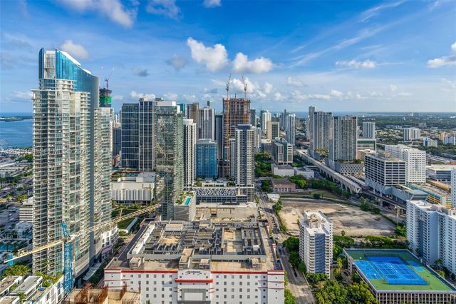 20 NE 11th St 5102, Miami, FL 33132