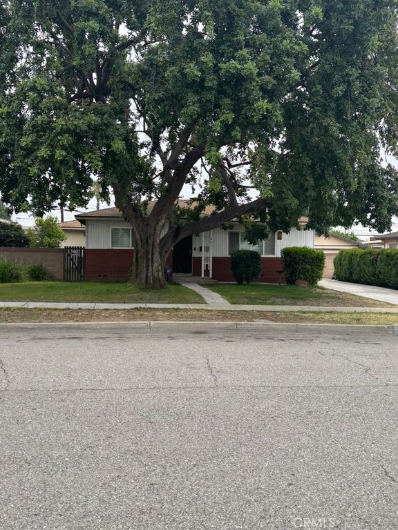 9411 Del Mar Avenue, Montclair, CA 91763