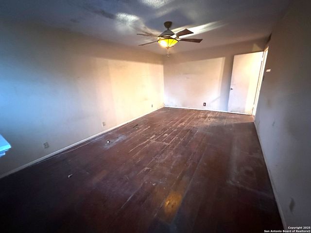 1326 Klondike, San Antonio, TX 78245