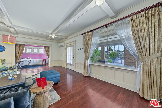 163 S Hobart Boulevard, Los Angeles, CA 90004
