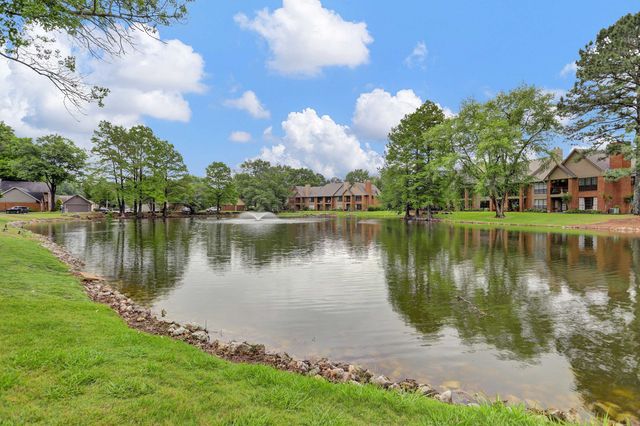 6669 PONDSIDE CIR, Memphis, TN 38119