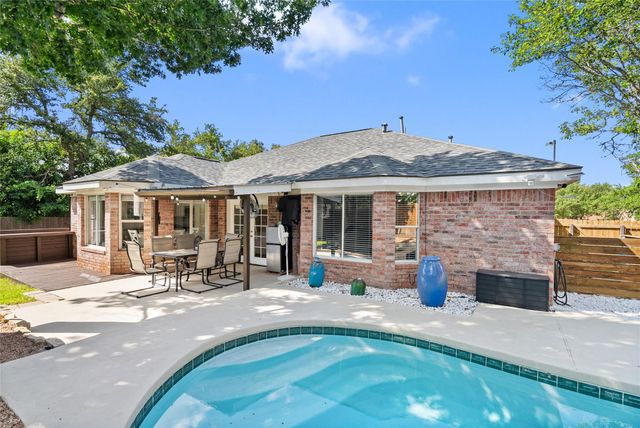 9024 Heiden LN, Austin, TX 78749