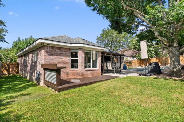 9024 Heiden LN, Austin, TX 78749