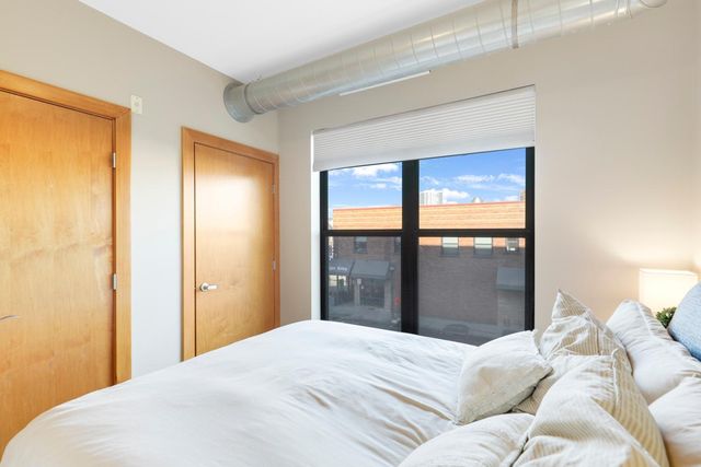 15 E Franklin Avenue 208, Minneapolis, MN 55404