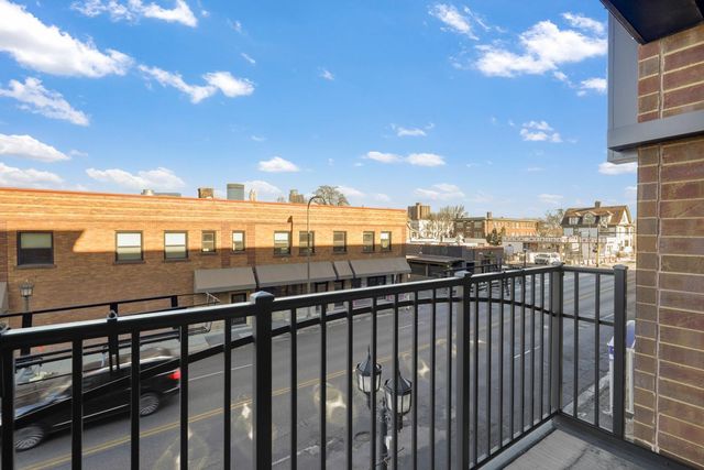 15 E Franklin Avenue 208, Minneapolis, MN 55404