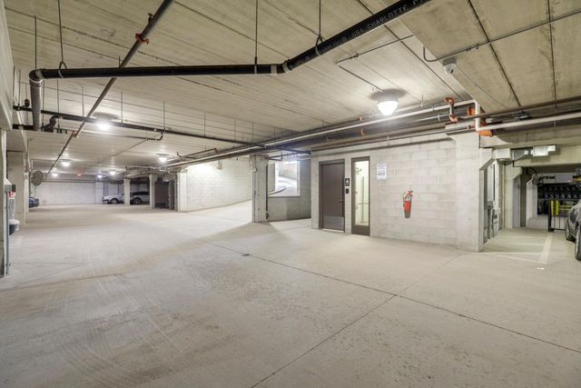 15 E Franklin Avenue 208, Minneapolis, MN 55404