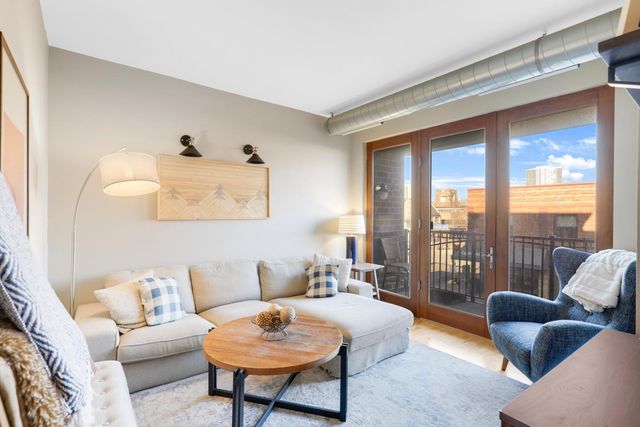 15 E Franklin Avenue 208, Minneapolis, MN 55404