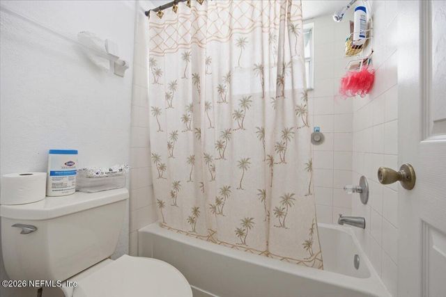 8139 FIELDSIDE Drive W, Jacksonville, FL 32244