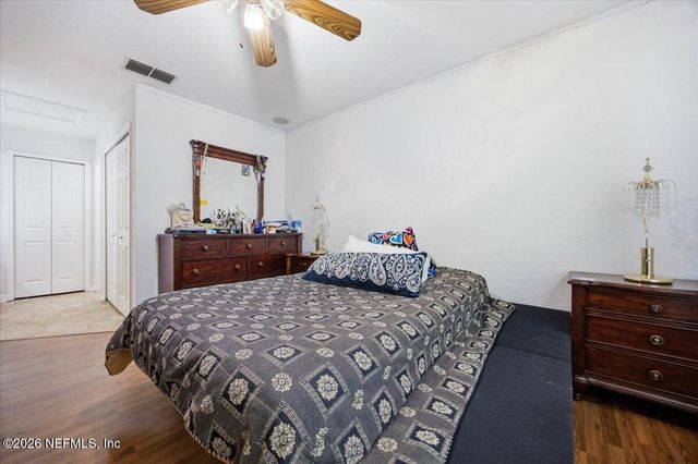 8139 FIELDSIDE Drive W, Jacksonville, FL 32244