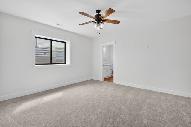 215 NW Woodmoor Drive, Waukee, IA 50263