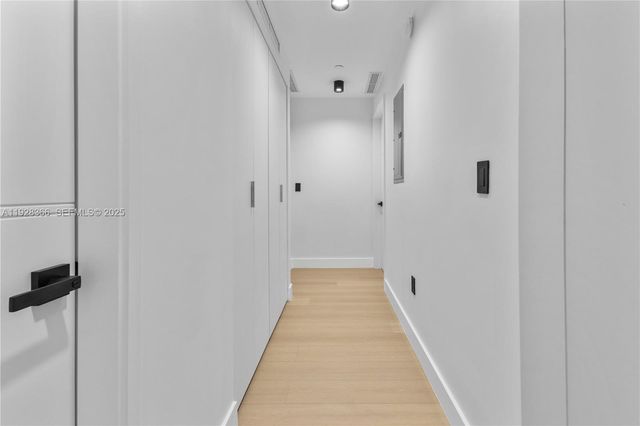 700 NE 24 St 2905, Miami, FL 33137