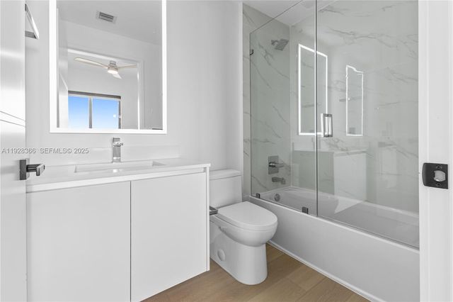 700 NE 24 St 2905, Miami, FL 33137