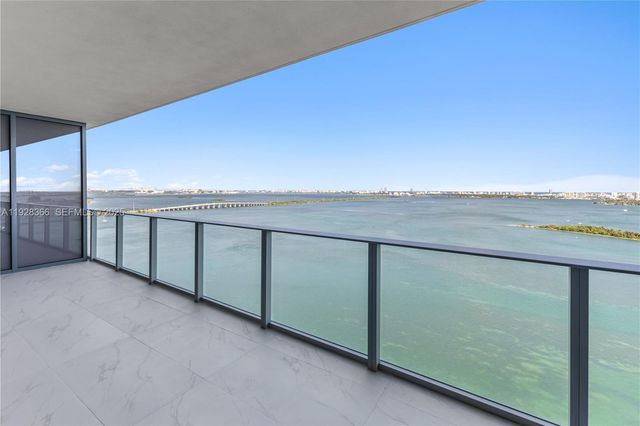 700 NE 24 St 2905, Miami, FL 33137