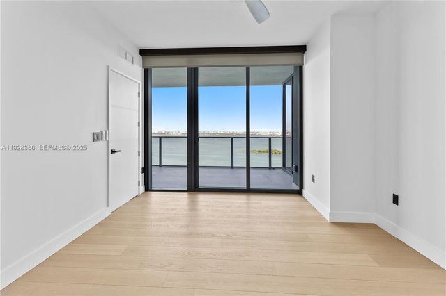 700 NE 24 St 2905, Miami, FL 33137