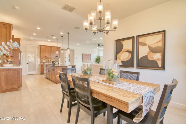 12794 E Tortoise Pointe Drive, Vail, AZ 85641