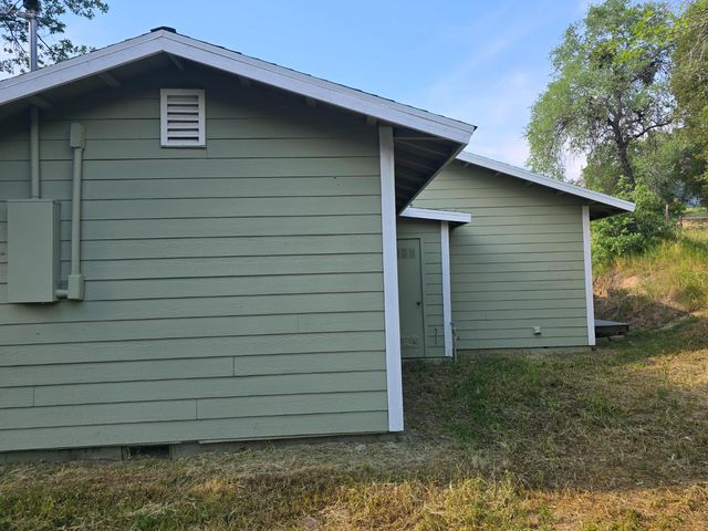 40210 Millwood Road, Dunlap, CA 93621