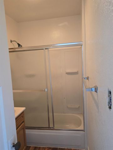 40210 Millwood Road, Dunlap, CA 93621